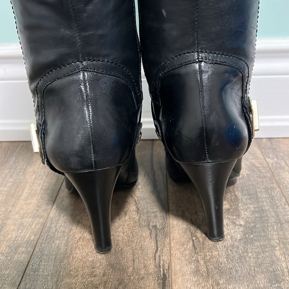 Nine West knee high leather boots. Size 8. Black - Picture 7 of 9